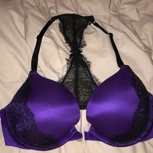 Straps in the front Victoria secret bombshell bra